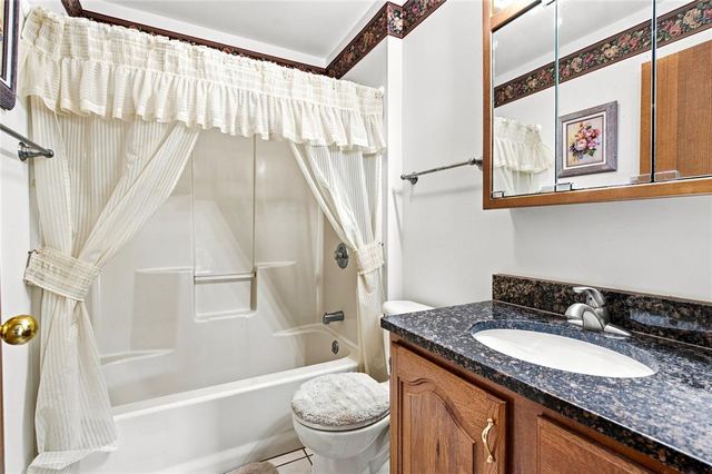 1119 Thompson Drive, Altoona, WI 54720