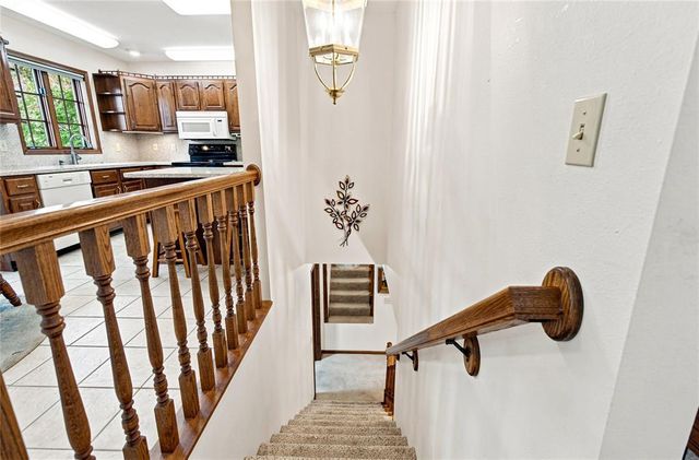 1119 Thompson Drive, Altoona, WI 54720