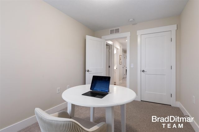 2313 Watertown Way 22, Grand Rapids, MI 49505