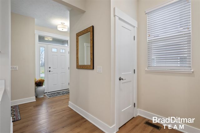 2313 Watertown Way 22, Grand Rapids, MI 49505