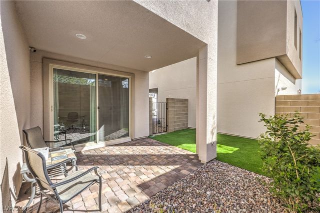 1801 Mangrove Court, Las Vegas, NV 89138