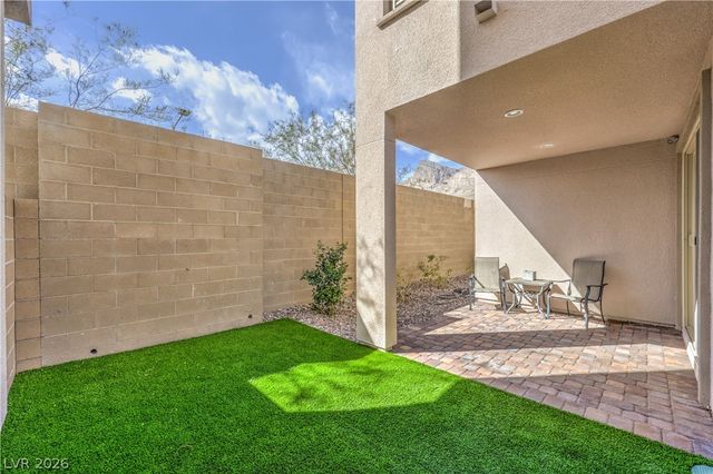1801 Mangrove Court, Las Vegas, NV 89138