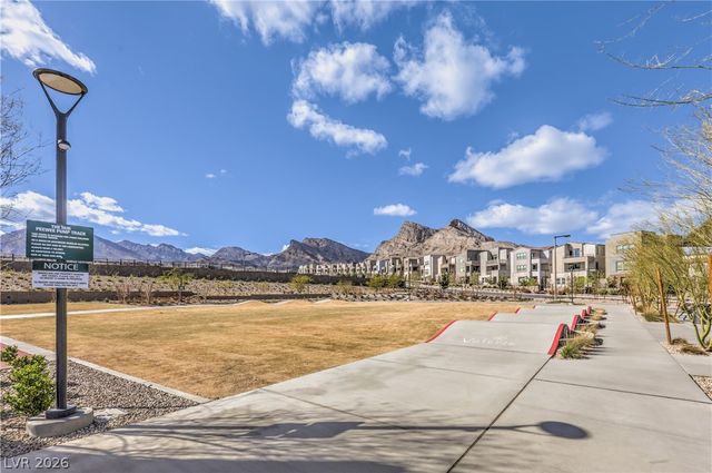 1801 Mangrove Court, Las Vegas, NV 89138