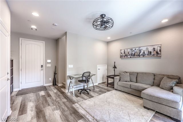 1801 Mangrove Court, Las Vegas, NV 89138