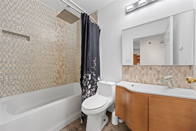 1101 E Walnut Street, Waco, TX 76704