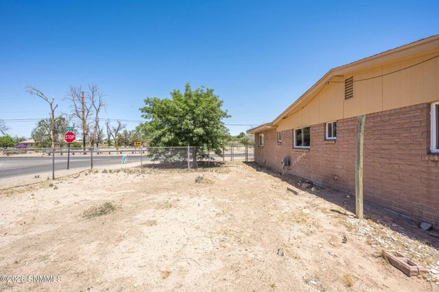 2643 El Camino Real Road, Las Cruces, NM 88007