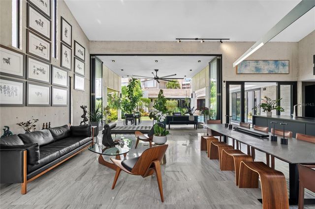 1211 LUCHETTI, San Juan, PR 00907