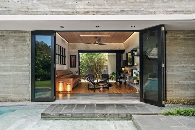 1211 LUCHETTI, San Juan, PR 00907