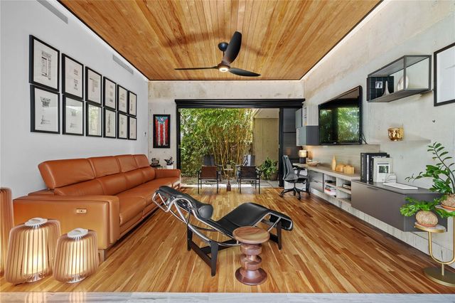 1211 LUCHETTI, San Juan, PR 00907