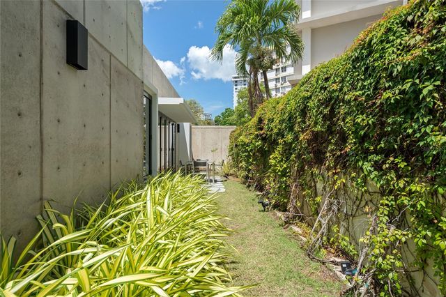 1211 LUCHETTI, San Juan, PR 00907