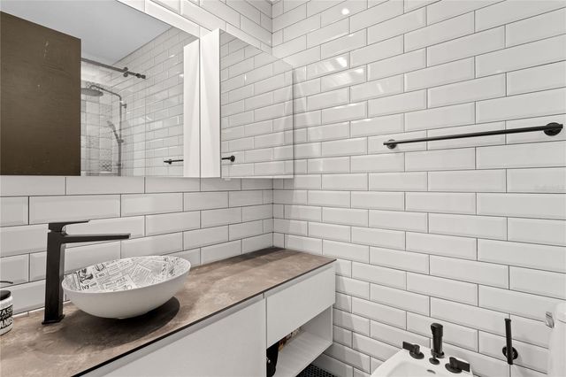 1211 LUCHETTI, San Juan, PR 00907