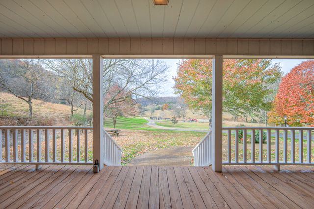 199 Gilmore Ln, Bell Buckle, TN 37020