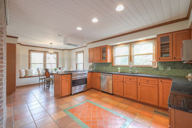 199 Gilmore Ln, Bell Buckle, TN 37020