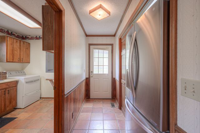 199 Gilmore Ln, Bell Buckle, TN 37020