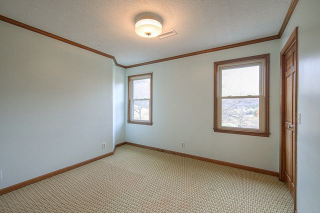 199 Gilmore Ln, Bell Buckle, TN 37020