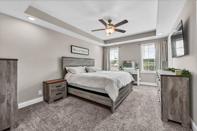 153 Tomahawk Pt, Clarksville, TN 37040