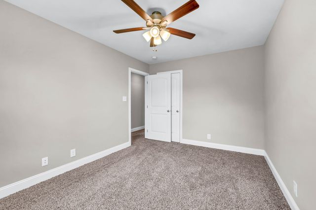 153 Tomahawk Pt, Clarksville, TN 37040