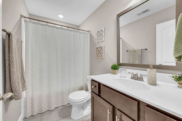 153 Tomahawk Pt, Clarksville, TN 37040