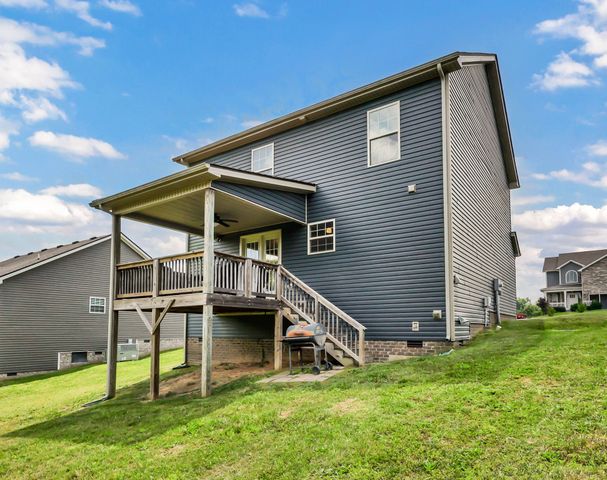 153 Tomahawk Pt, Clarksville, TN 37040