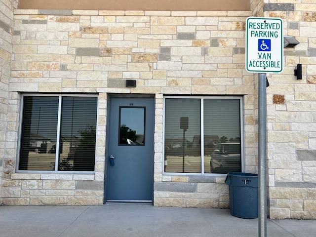 9017 Hwy 29 Highway W BLDG 1, UNIT 104, Liberty Hill, TX 78642