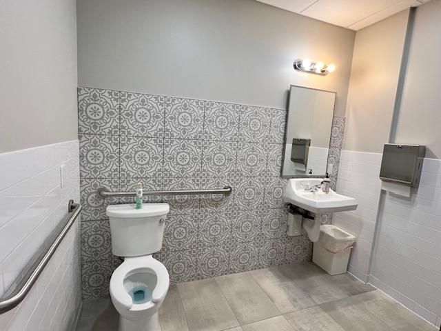 9017 Hwy 29 Highway W BLDG 1, UNIT 104, Liberty Hill, TX 78642