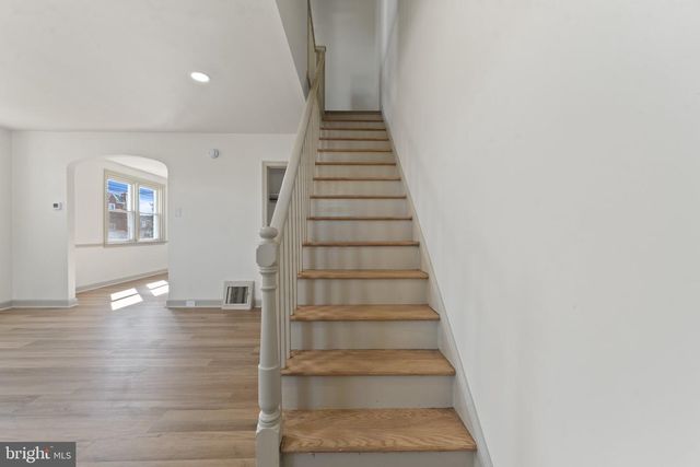 1142 FANSHAWE ST, Philadelphia, PA 19111