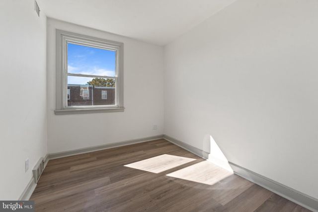 1142 FANSHAWE ST, Philadelphia, PA 19111