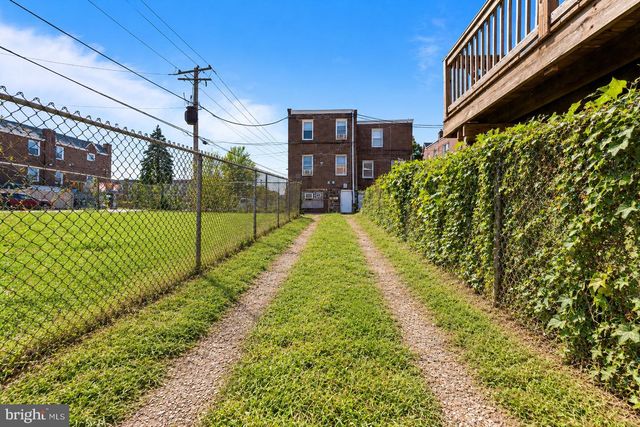 1142 FANSHAWE ST, Philadelphia, PA 19111