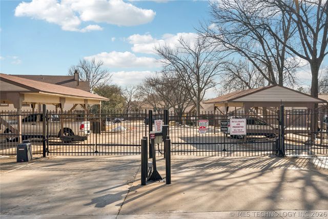 6510 S Memorial Drive 17G, Tulsa, OK 74133