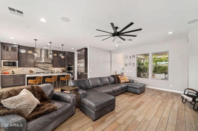 34801 N 53RD Street 13, Cave Creek, AZ 85331