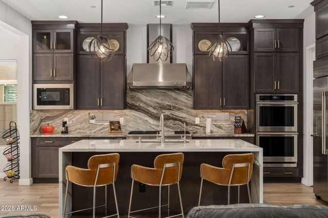 34801 N 53RD Street 13, Cave Creek, AZ 85331