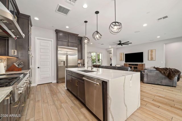 34801 N 53RD Street 13, Cave Creek, AZ 85331