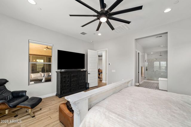 34801 N 53RD Street 13, Cave Creek, AZ 85331
