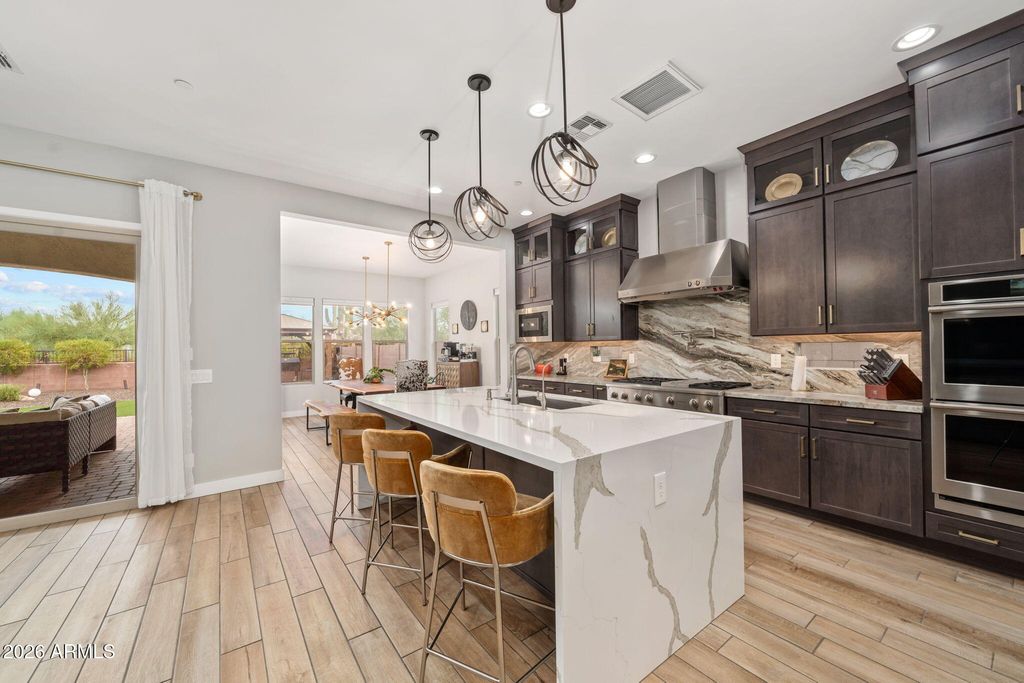 34801 N 53RD Street 13, Cave Creek, AZ 85331
