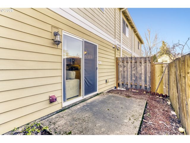 7242 Se HENDERSON St 3, Portland, OR 97206