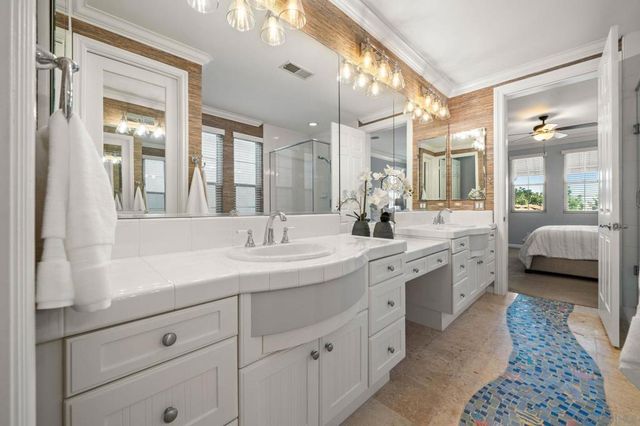 2873 Farragut Road, San Diego, CA 92106