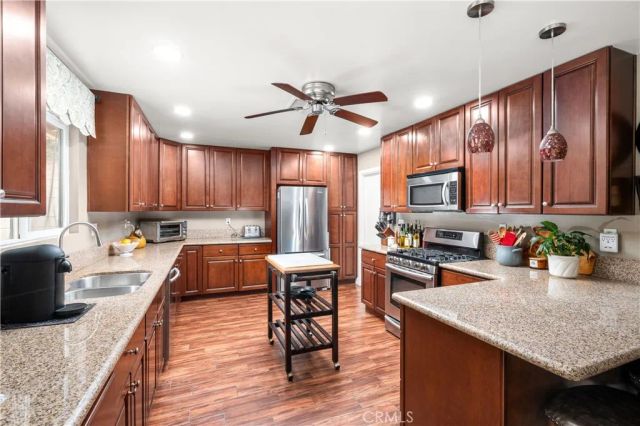 5051 Victoria Avenue, Riverside, CA 92506