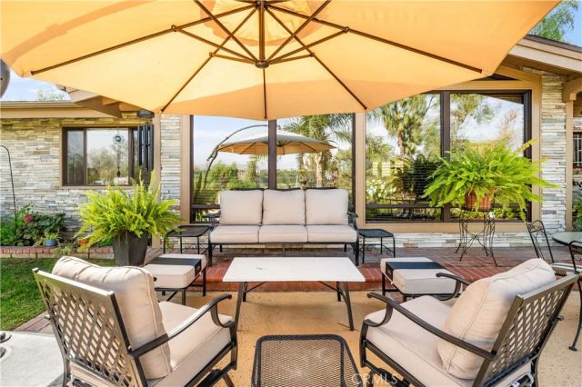 5051 Victoria Avenue, Riverside, CA 92506