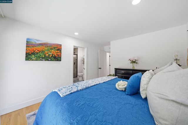2297 Johanna Ct, Pinole, CA 94564