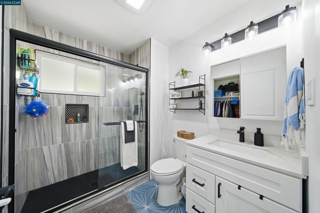 2297 Johanna Ct, Pinole, CA 94564