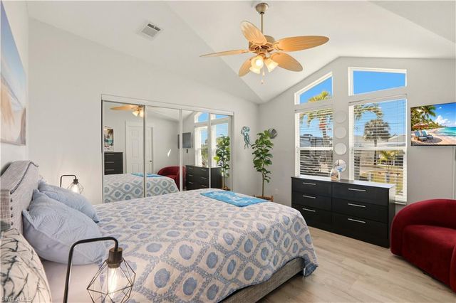 158 Nanaimo TRL, Fort Myers Beach, FL 33931