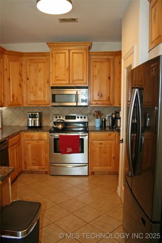 412 Wandering, Ardmore, OK 73401