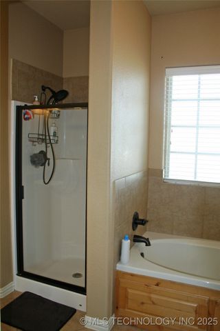 412 Wandering, Ardmore, OK 73401