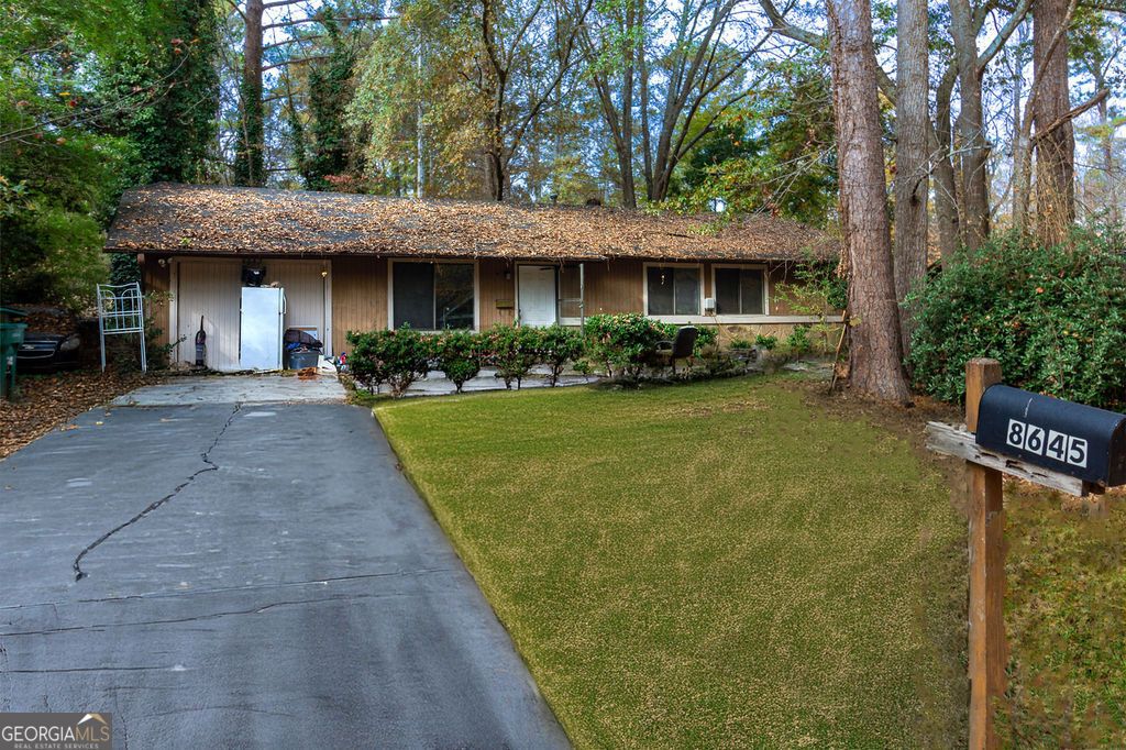 8645 Embrey Drive, Jonesboro, GA 30236