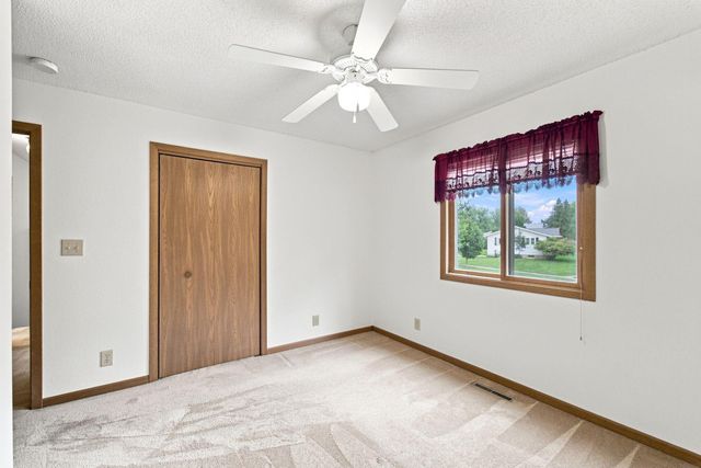 1520 Danish Drive, Cedar Falls, IA 50613