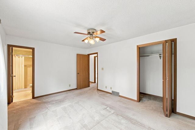 1520 Danish Drive, Cedar Falls, IA 50613