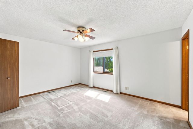 1520 Danish Drive, Cedar Falls, IA 50613