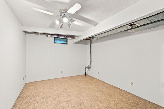 1520 Danish Drive, Cedar Falls, IA 50613