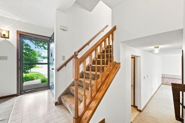 1520 Danish Drive, Cedar Falls, IA 50613