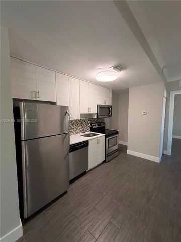 115 Menores Avenue 8, Coral Gables, FL 33134